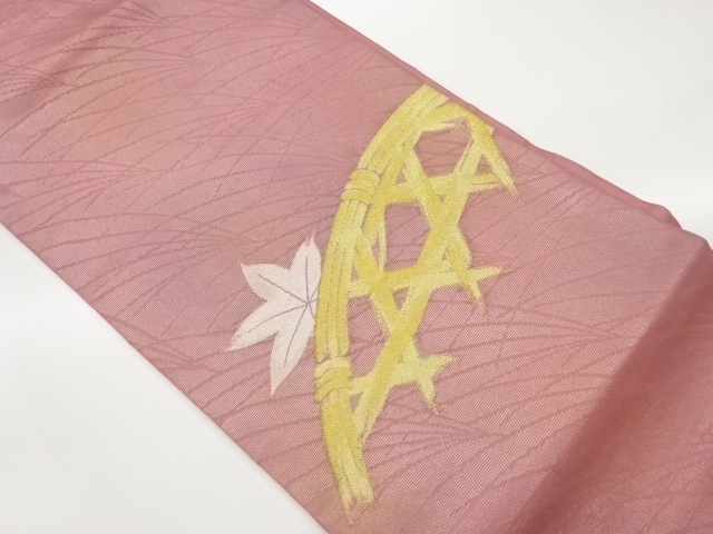 紗 銀駒刺繍光悦垣に紅葉・芝模様織出し名古屋帯